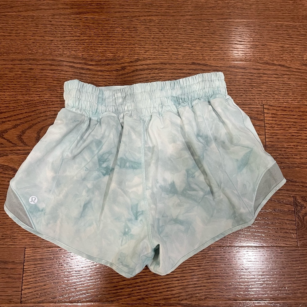 Lululemon Hottie Hots